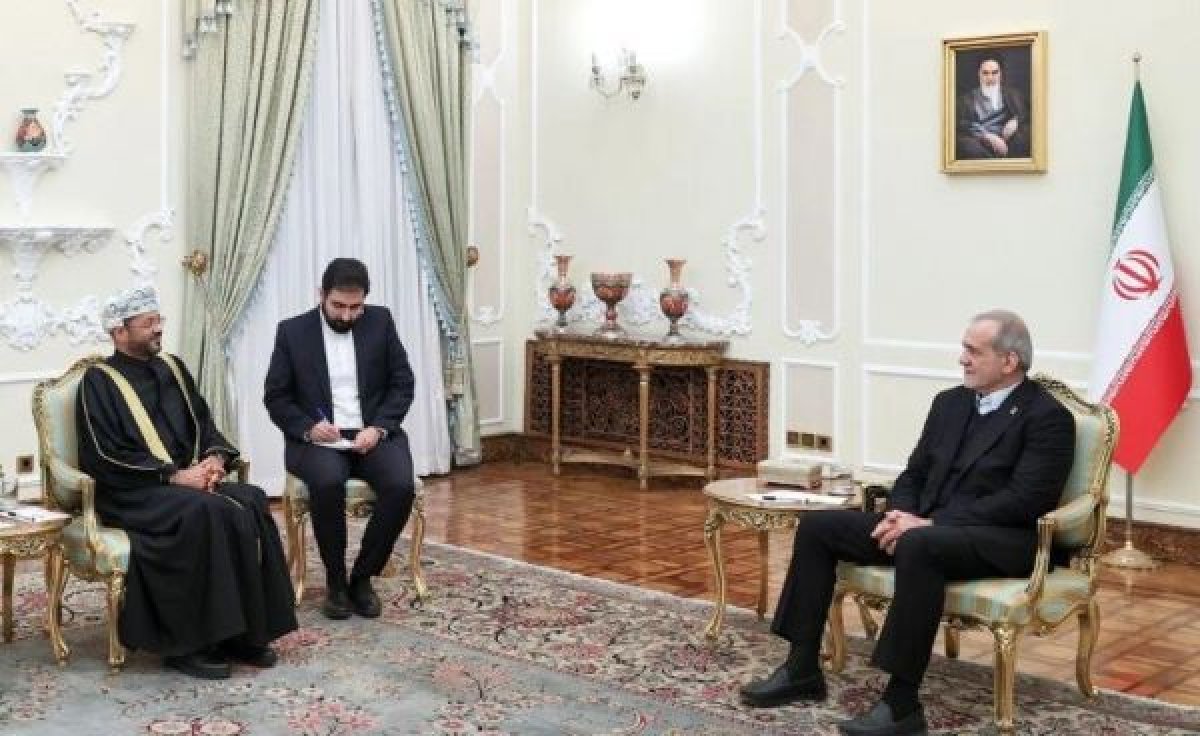 Pezeşkian: "İranda xaos yaratmağa çalışırlar"