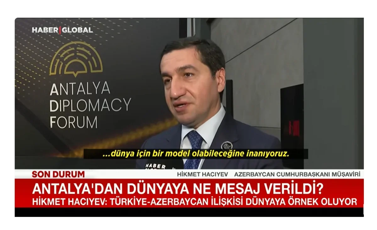 Hikmət Hacıyev: Ermənistanla Azərbaycan arasında həll edilməli məsələlər var