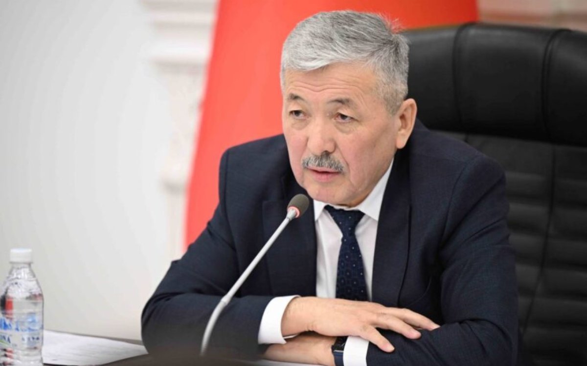 Baş nazir Kasıməliyev Azərbaycana gəlib