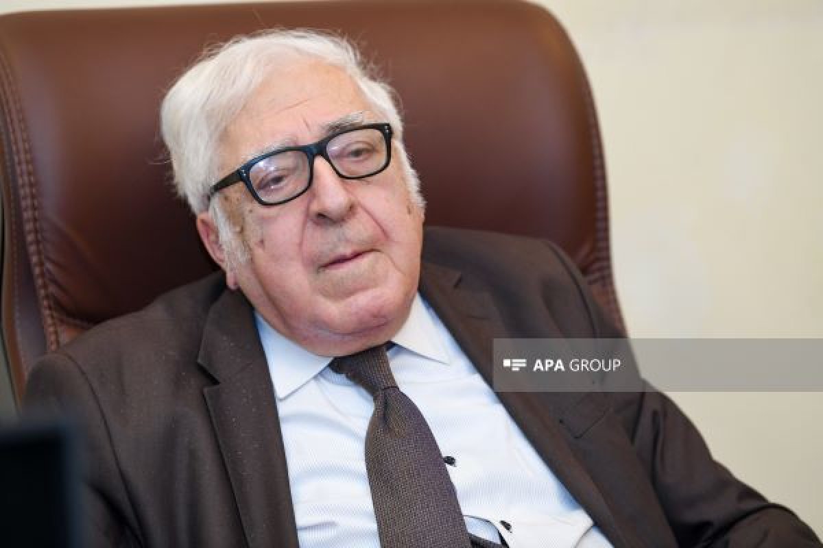 Anar: "Ona istedadımdan bir parça verərəm"