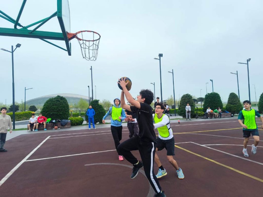 Bakının abad məhəllələrində basketbol yarışları keçirilir