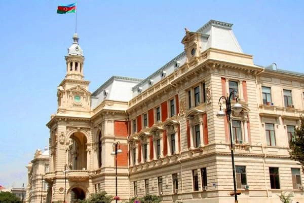 Bakı Şəhər İcra Hakimiyyətində struktur dəyişikliyi aparılacaq - Fərman