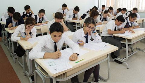  Bu gün 55 282 şagirdin buraxılış imtahanıdır