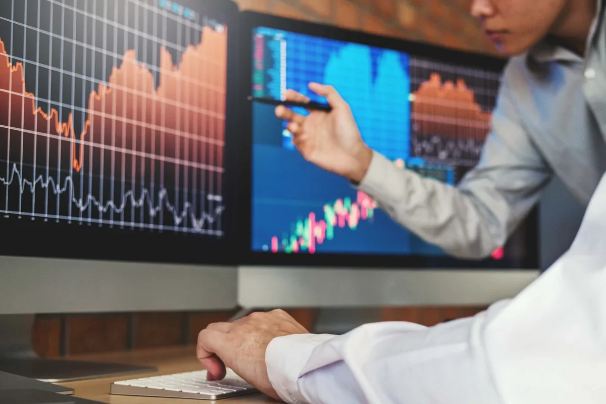 ABŞ fyuçersləri 0,7 faizdən çox ucuzlaşıb