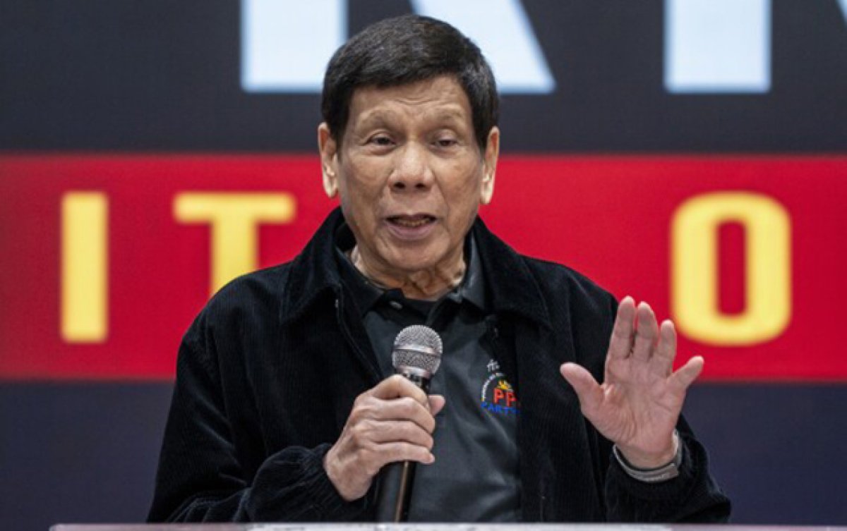 Keçmiş prezident ağır cinayətdə ittiham olunur