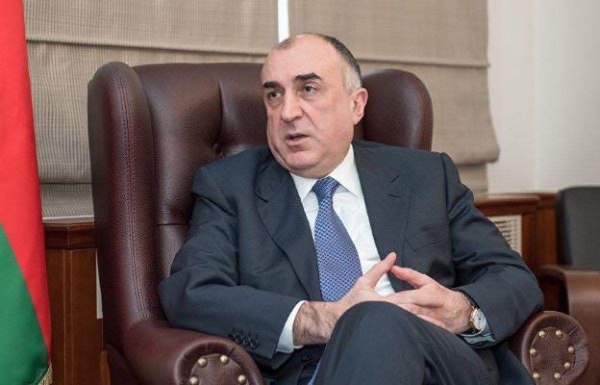 Elmar Məmmədyarov: "Yazın, Elmar müəllimə sual verdik, dedi ki..."