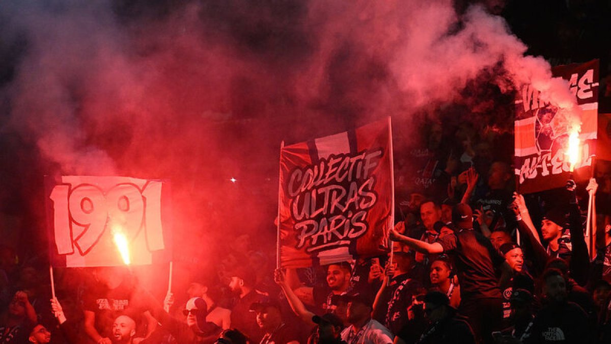 Fransada iğtişaş: yaralılar və yüzlərlə saxlanılan var
