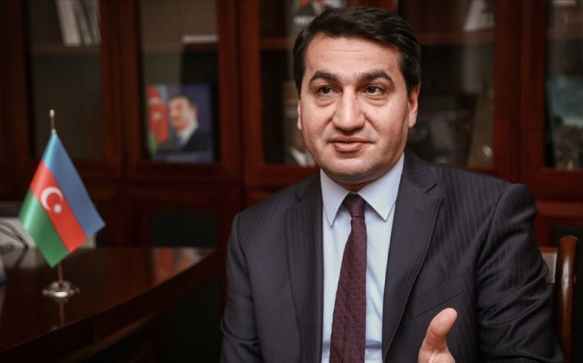 Hikmət Hacıyev Slovakiya XİN-in dövlət katibi ilə görüşüb