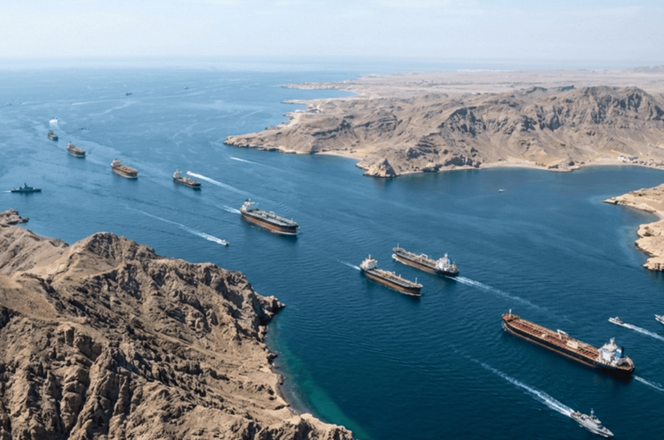 İran tankerləri Hörmüz boğazındakı blokadanı yarıb