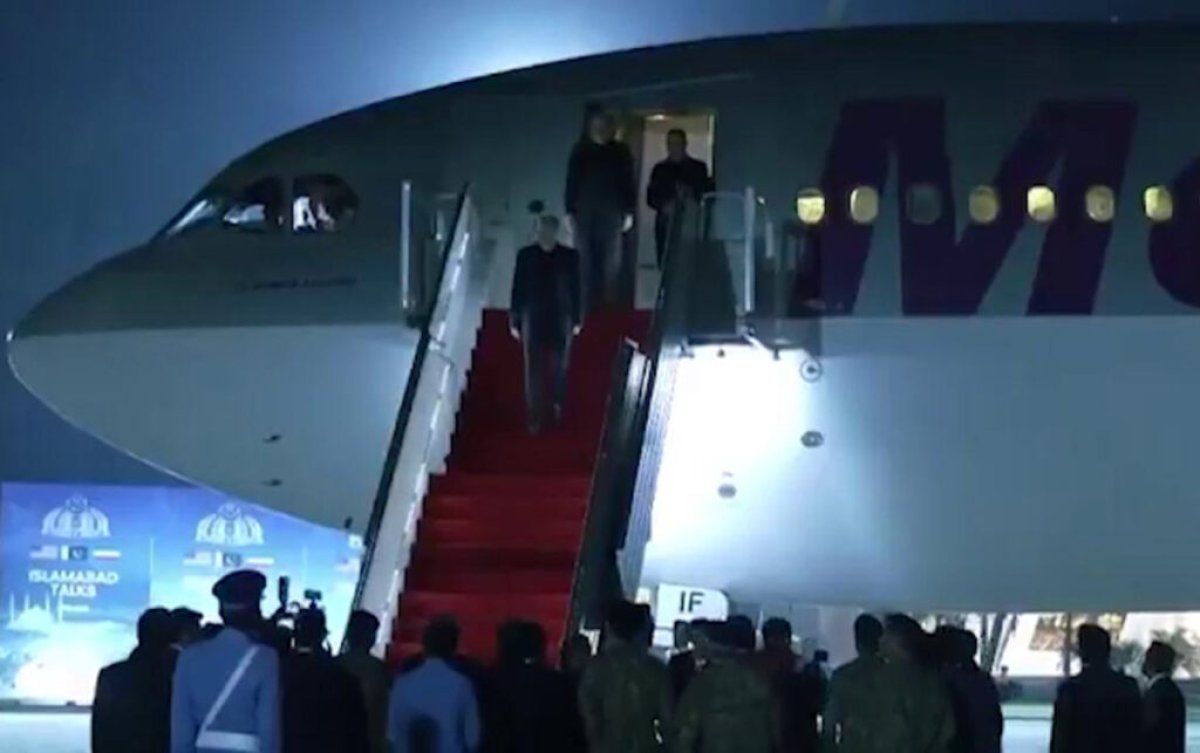 İslamabaddan Tehrana dönən İran rəsmiləri təhdid edilib