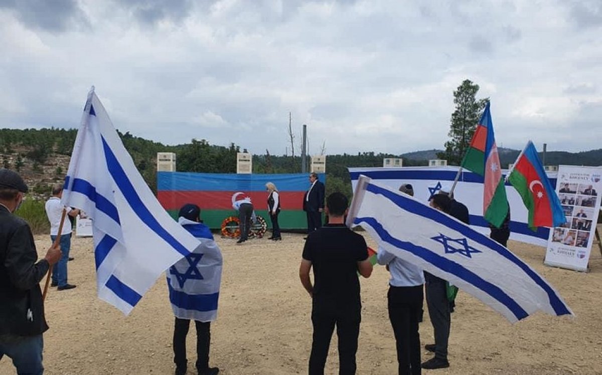  Rəsmi Bakı: Müstəqillik Günün mübarək olsun, İsrail!