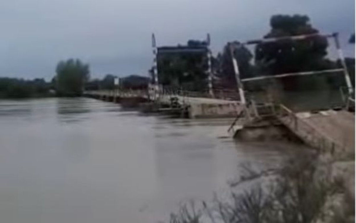 Kürün üstündəki ödənişli körpü dağılıb