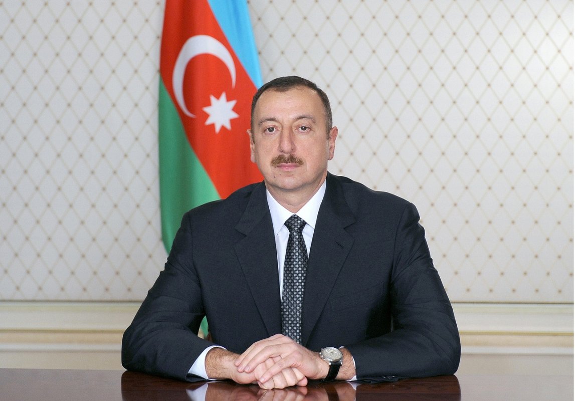 İlham Əliyev Zoran Milanoviçi təbrik edib