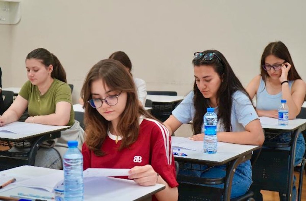 Bu gün I və IV ixtisas qrupları üzrə qəbul imtahanı keçirilib (Yenilənib)