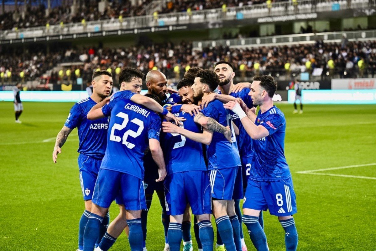 “Qarabağ” “Neftçi”ni böyük hesabla məğlub edib