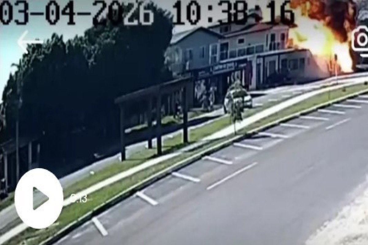 Braziliyada təyyarə yaşayış binasına çırpılıb