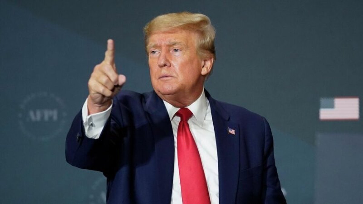 Tramp Bondini baş prokuror vəzifəsindən kənarlaşdırıb