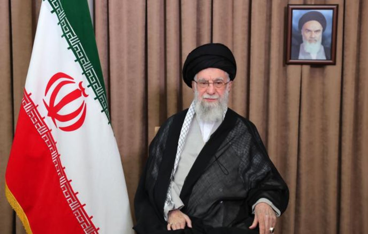 Tehran İran liderinin yas mərasiminə hazırlıqları başa çatdırır